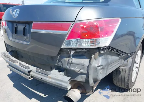 2011 Honda Accord 2.4 Lx z USA, uszkodzony, nr VIN 1HGCP2F32BA075867